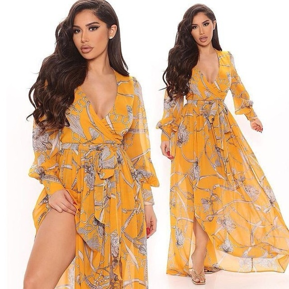 Fashion Nova Dresses & Skirts - Fashion Nova Maxi Dress, size medium.